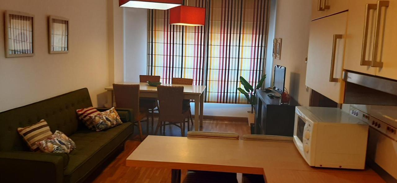 Apartamento Centro De Sanxenxo Con Garaje Bagian luar foto