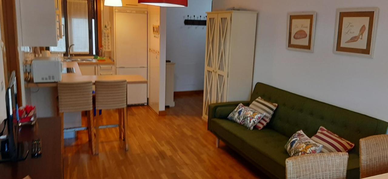Apartamento Centro De Sanxenxo Con Garaje Bagian luar foto